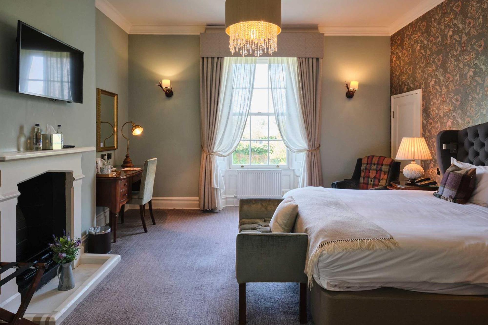 Stratton House Hotel & Spa Cirencester Bagian luar foto